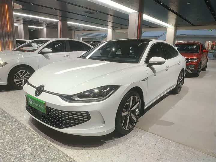 Фото 2 - Volkswagen Lamando L