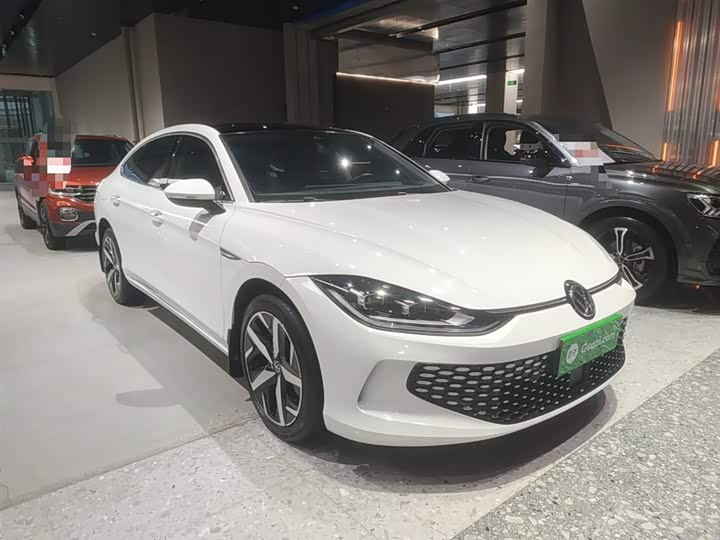 Фото 4 - Volkswagen Lamando L