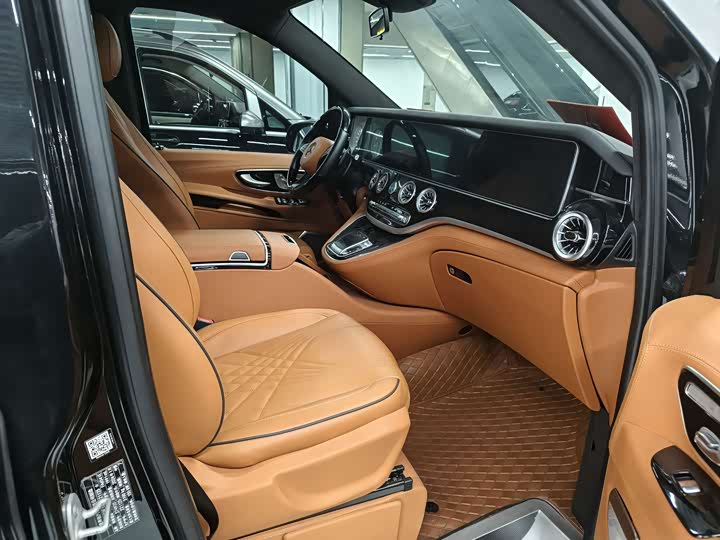 Фото 6 - Mercedes-Benz Vito