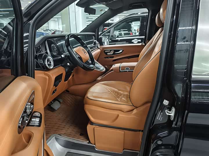 Фото 8 - Mercedes-Benz Vito