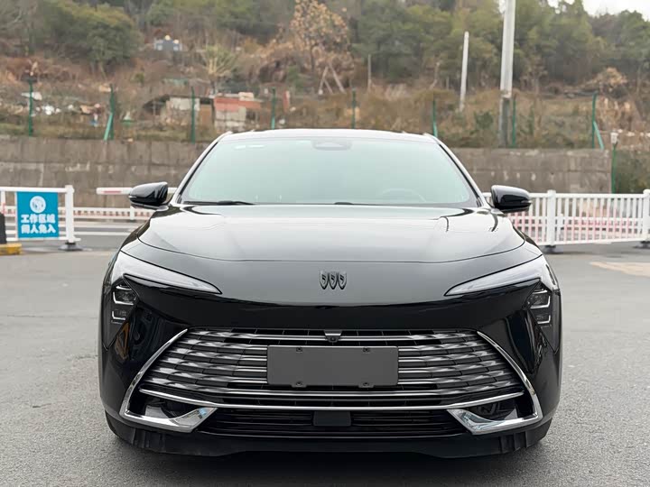 Фото 2 - Buick LaCrosse