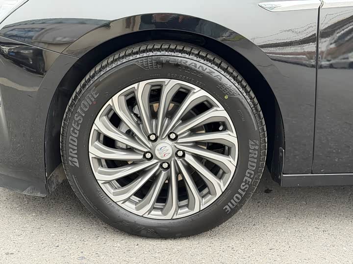 Фото 4 - Buick LaCrosse