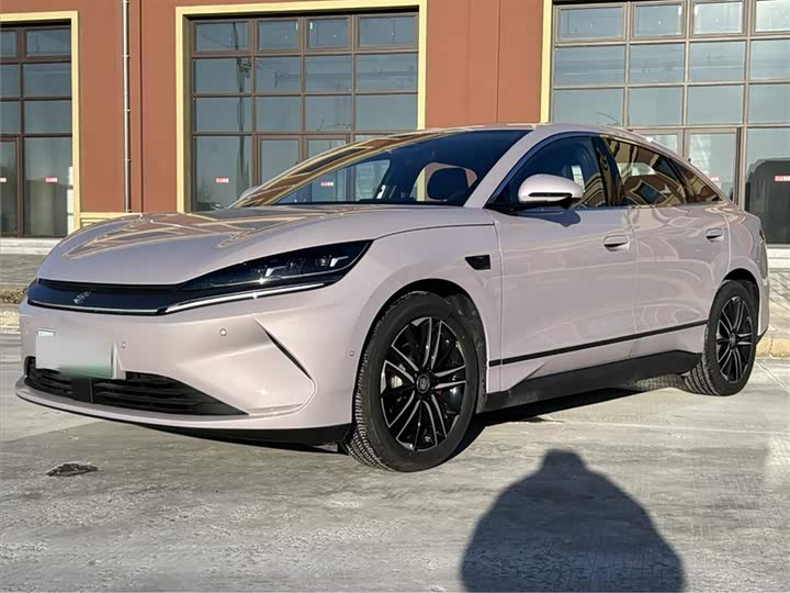 Фото 3 - BYD Qin L