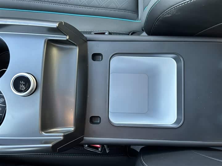 Фото 8 - BYD Qin L