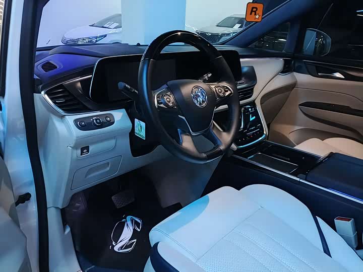 Фото 5 - Buick GL8 ES