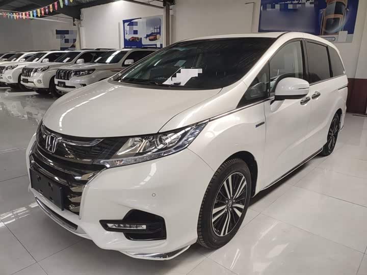 Фото 1 - Honda Odyssey