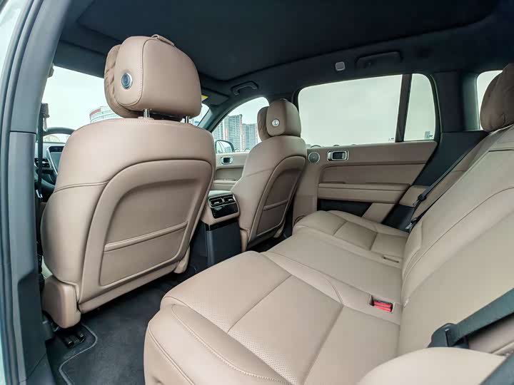 Фото 5 - LiXiang L6