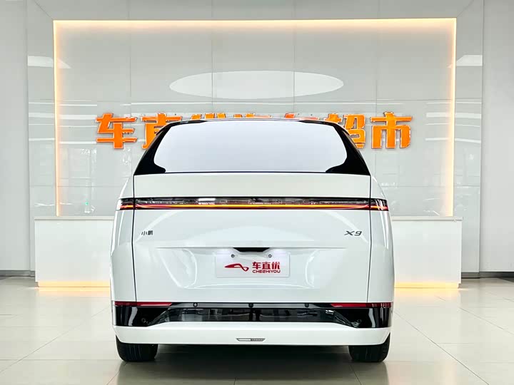 Фото 6 - XPeng X9