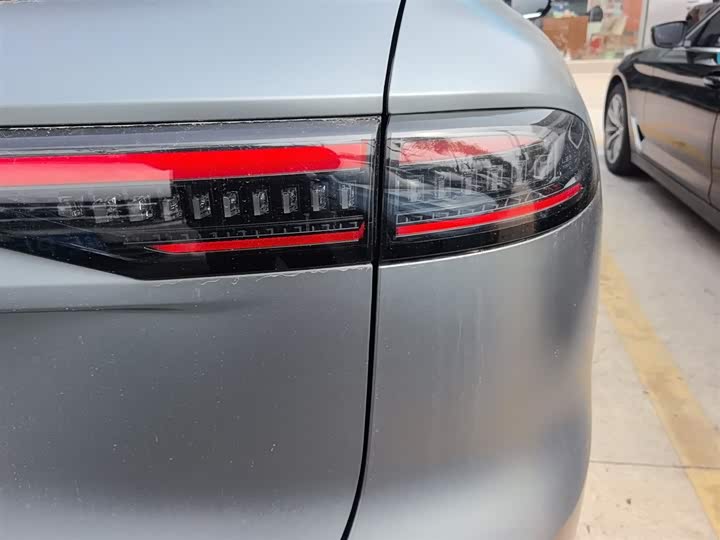 Фото 8 - Chery Tiggo 8L