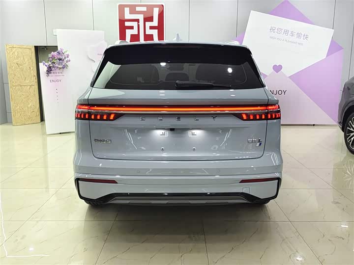 Фото 5 - Geely Monjaro