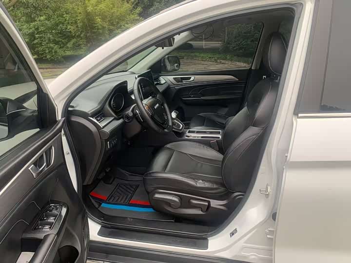 Фото 7 - Haval M6