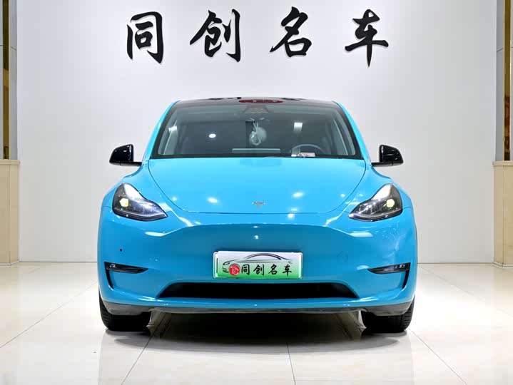 Фото 2 - Tesla Model Y