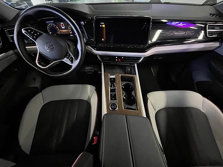 Фото 8 - Volkswagen Teramont X