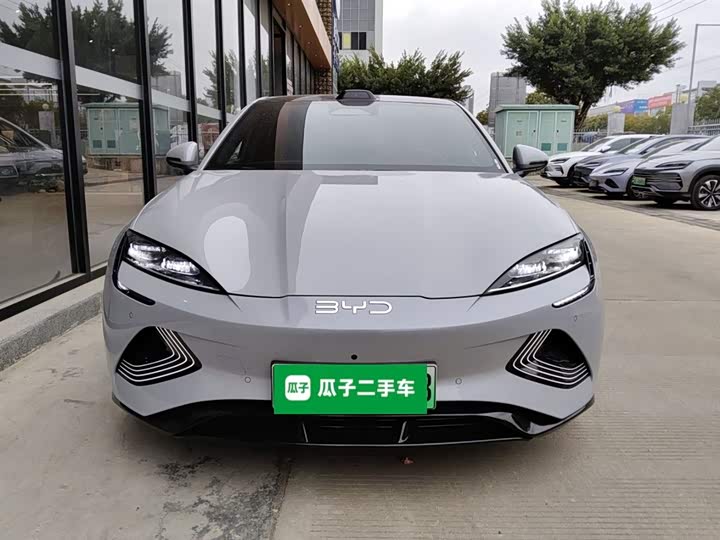 Фото 3 - BYD Seal