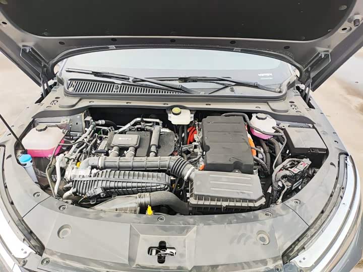 Фото 9 - BYD Qin L