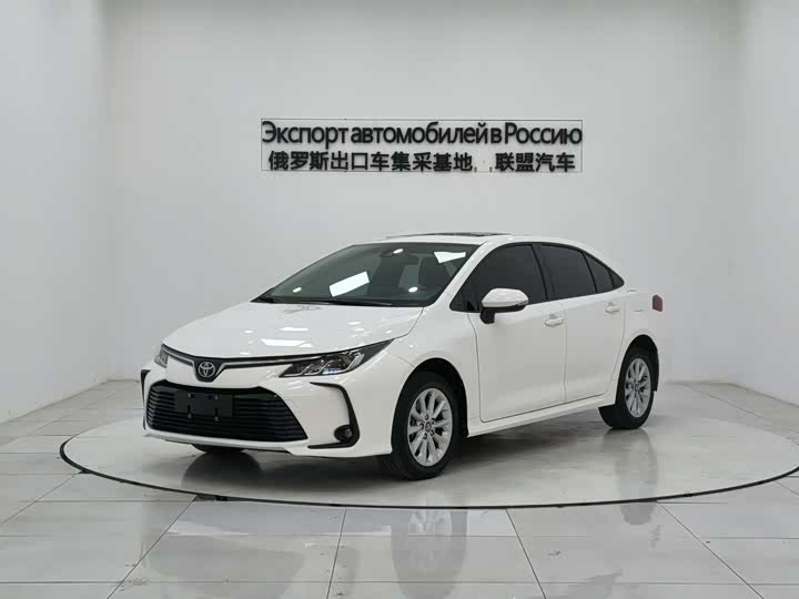 Фото 1 - Toyota Corolla