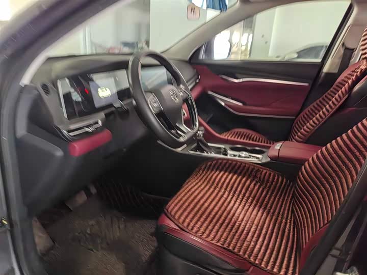 Фото 7 - Changan CS75 Plus