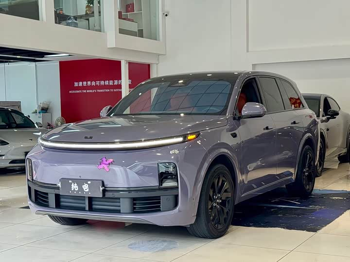 Фото 1 - LiXiang L8