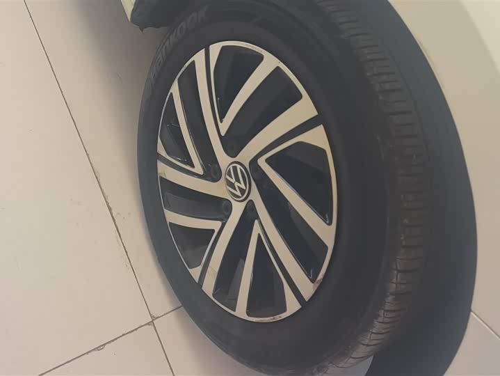 Фото 6 - Volkswagen Lavida