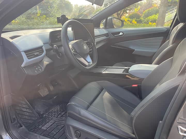 Фото 4 - Volkswagen ID.4 X