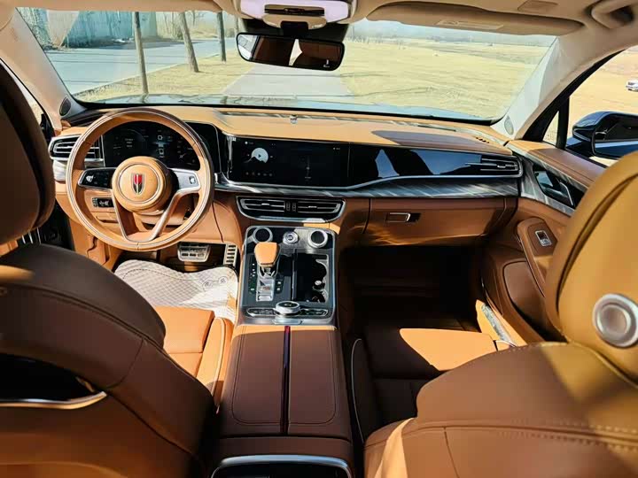 Фото 7 - Hongqi H9