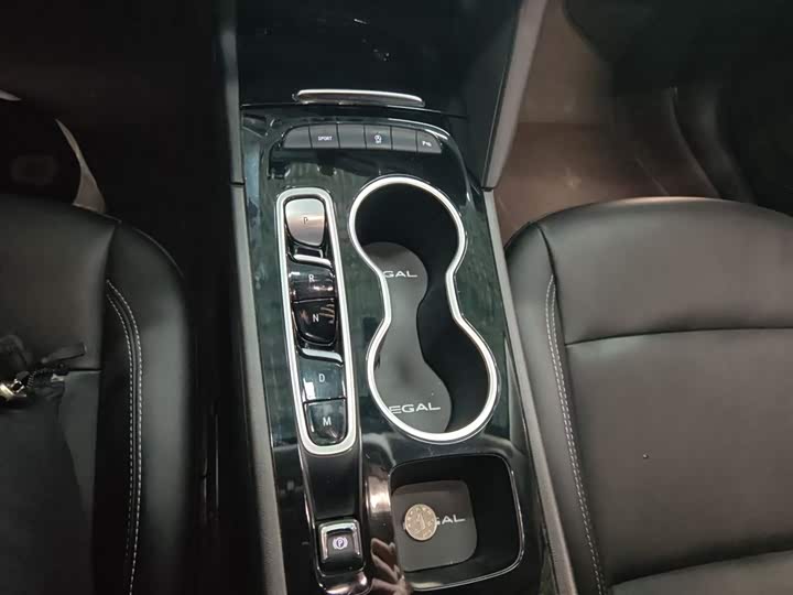 Фото 7 - Buick Regal