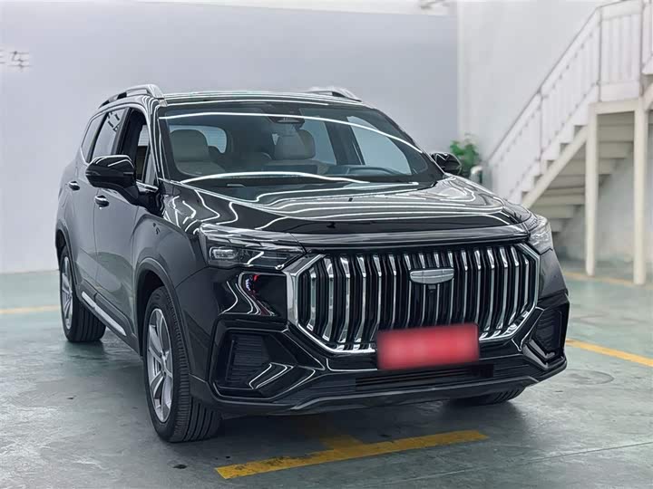 Фото 8 - Geely Okavango L