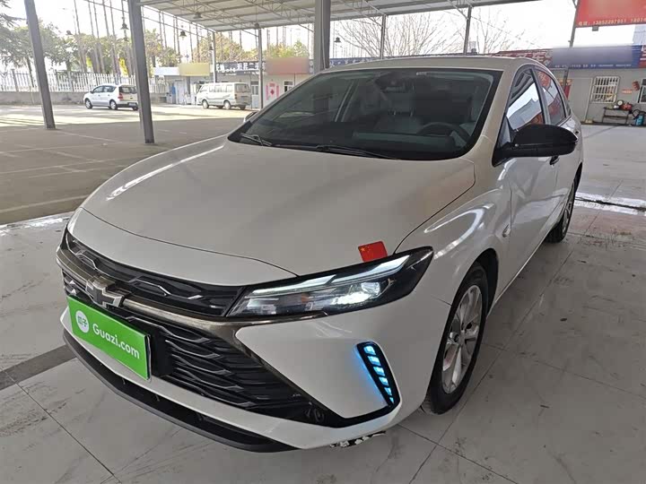 Фото 2 - Chevrolet Monza