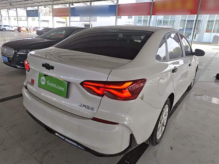 Фото 7 - Chevrolet Monza