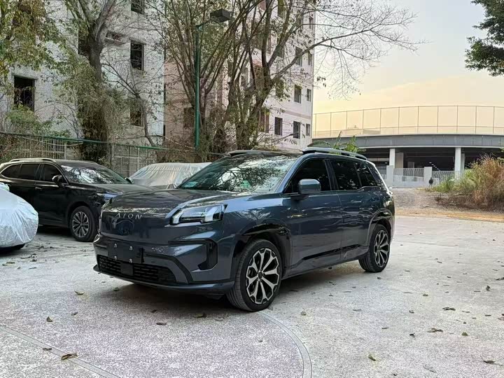 Фото 1 - GAC Aion V