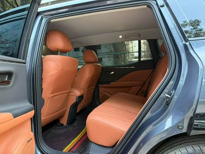 Фото 5 - GAC Aion V