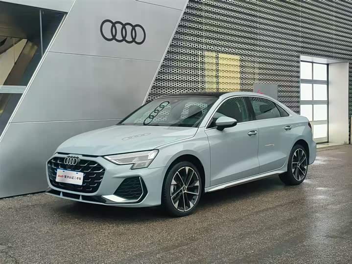 Фото 1 - Audi A3