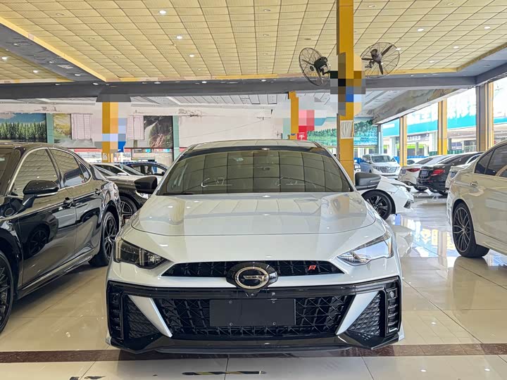 Фото 2 - GAC Trumpchi Empow R