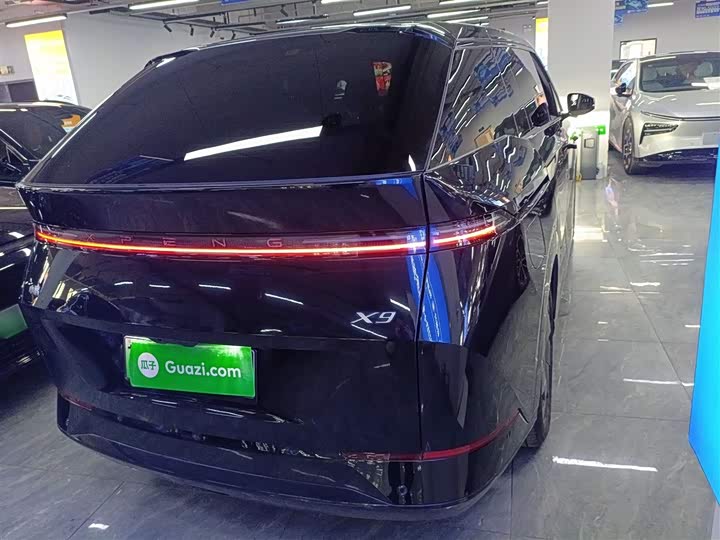 Фото 7 - XPeng X9