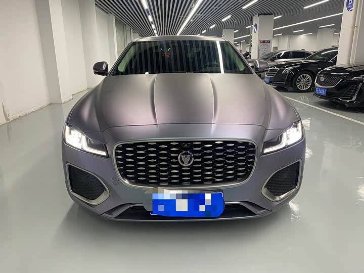 Фото 2 - Jaguar XF L