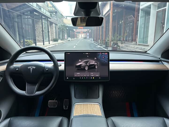 Фото 7 - Tesla Model Y