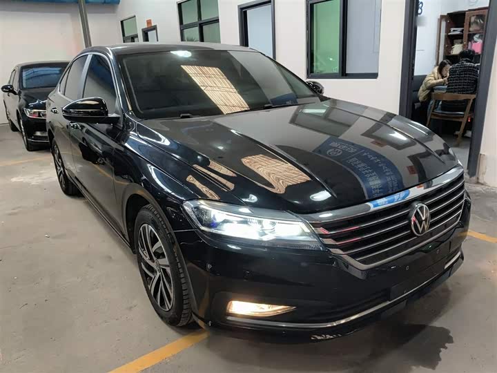 Фото 4 - Volkswagen Lavida