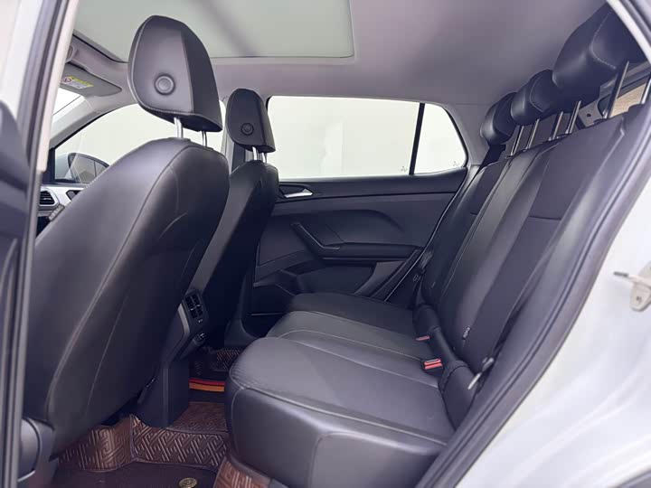 Фото 5 - Volkswagen Tacqua