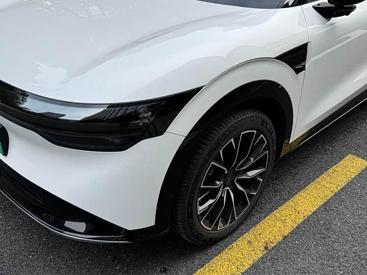 Фото 5 - Zeekr 7X