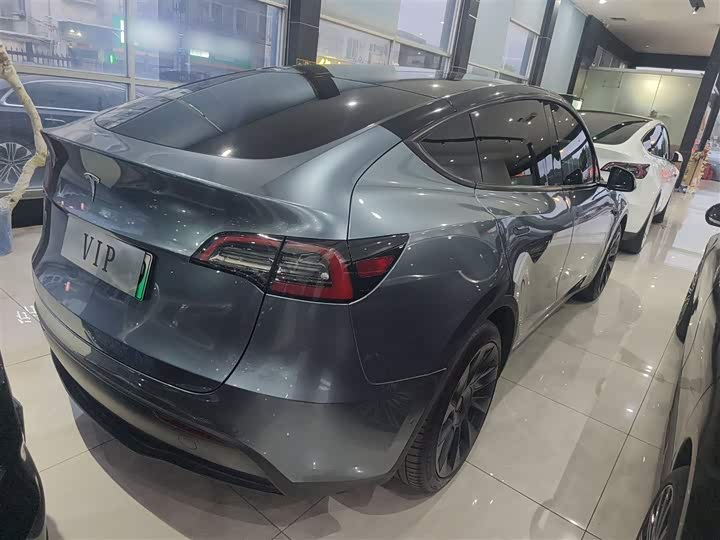 Фото 7 - Tesla Model Y