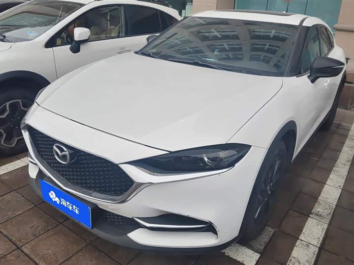 Фото 1 - Mazda CX-4