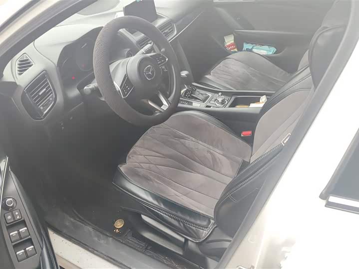 Фото 9 - Mazda CX-4