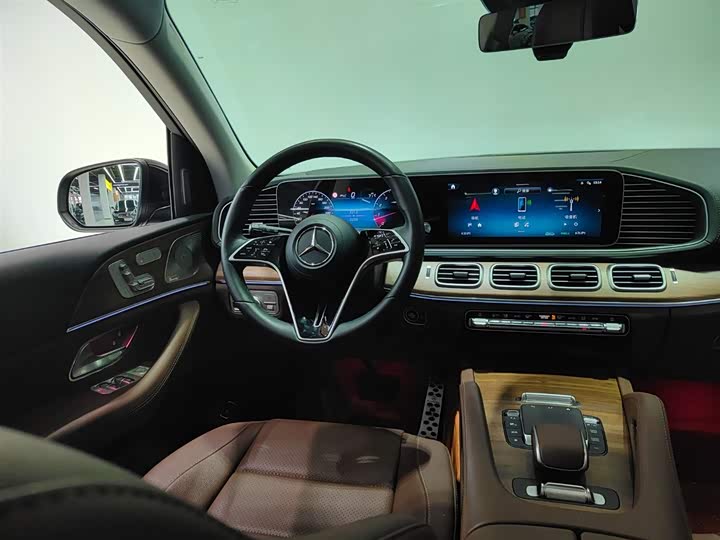 Фото 9 - Mercedes-Benz GLE-Class