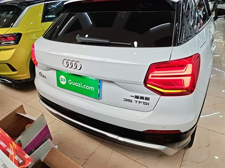 Фото 6 - Audi Q2L