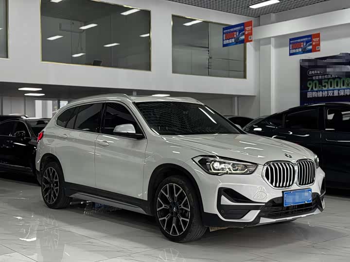 Фото 3 - BMW X1