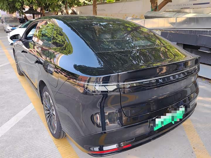 Фото 5 - Nissan N7