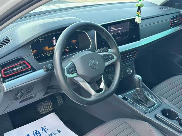 Фото 3 - Volkswagen Lavida