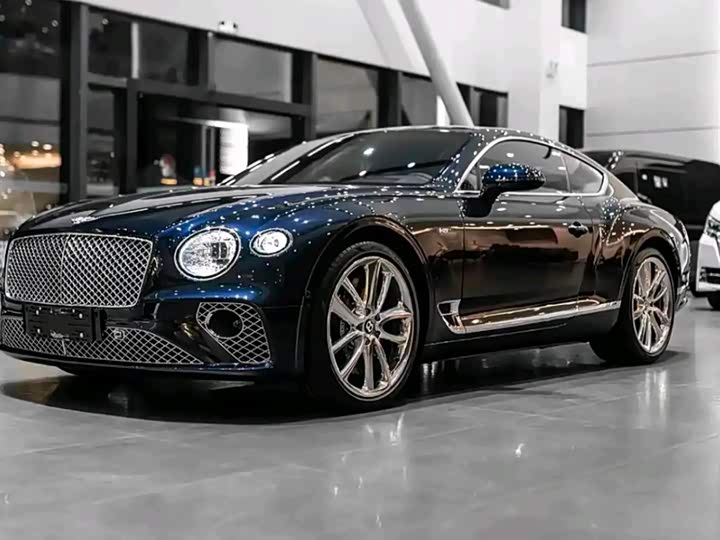 Фото 1 - Bentley Continental GT