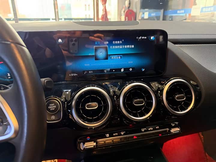 Фото 8 - Mercedes-Benz GLA-Class