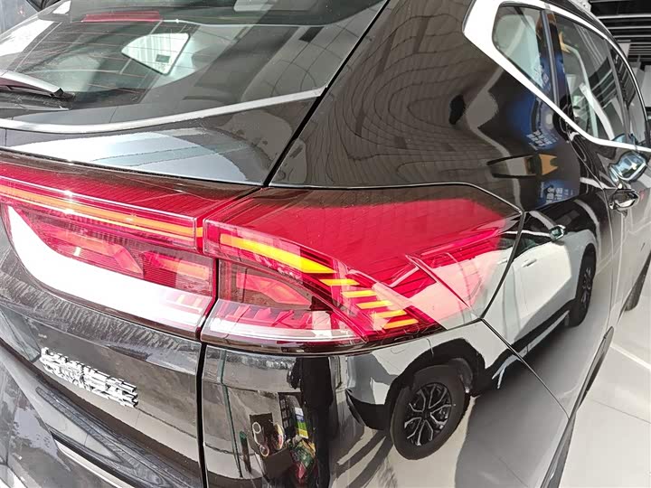 Фото 8 - Haval H6